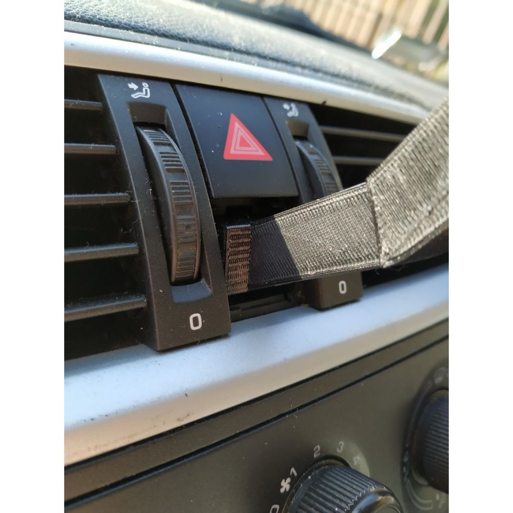Skoda Roomster Göğüs Üstü Telefon ve Kamera Tutucu Aparat Tabanı görsel 3