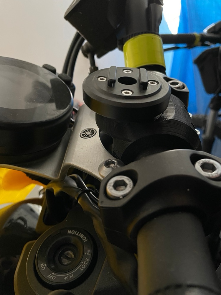 Yamaha XSR900 SP Connect Titreşim Önleyici Aparat görsel 2