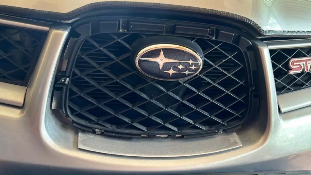 Subaru Impreza Izgara Çerçevesi görsel 2