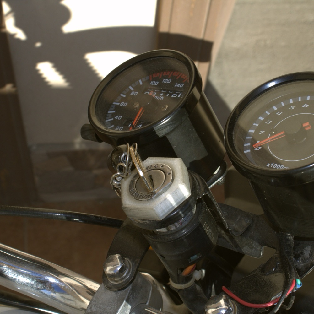 Suzuki AX100 kontak somunu