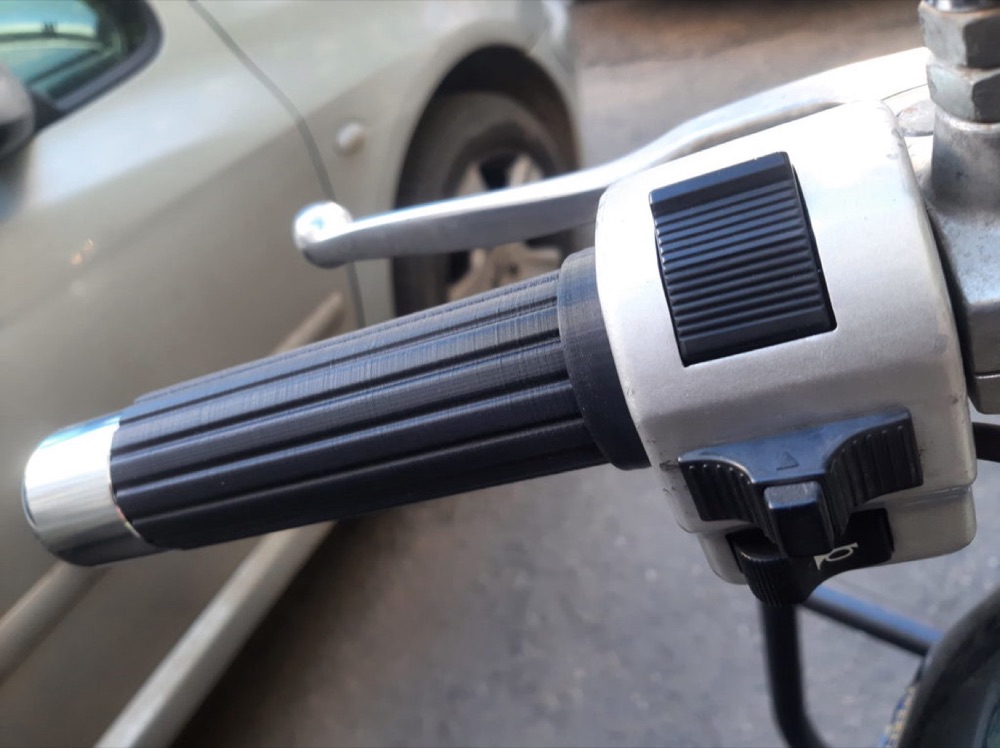 Suzuki Desperado VZ400 VZ800 motosiklet elciği görsel 2