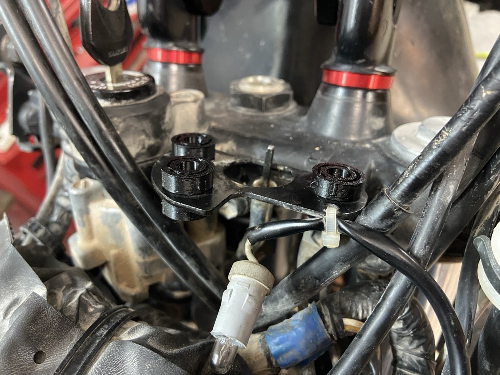 Suzuki DR650 hız göstergesi damperi görsel 2