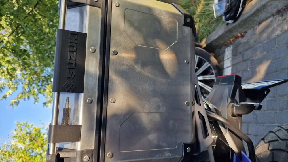 Suzuki Givi Trekker üst çanta tagger ve bit tutucu görsel 2