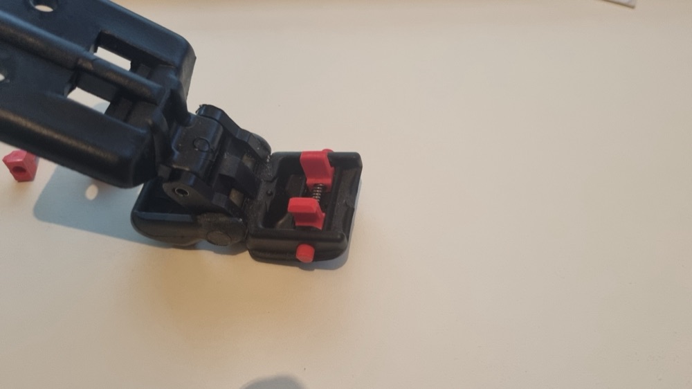 Suzuki Vitara Cabrio tente kilidi