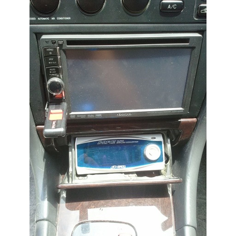 Toyota Aristo Küllük Yeri Gösterge Tutucu görsel 5