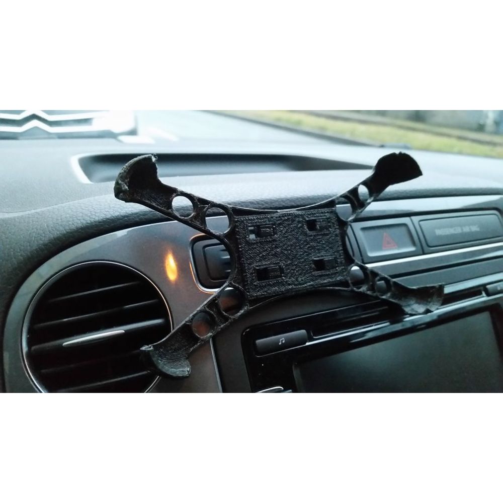 Volkswagen Tiguan Telefon Tutucu görsel 3