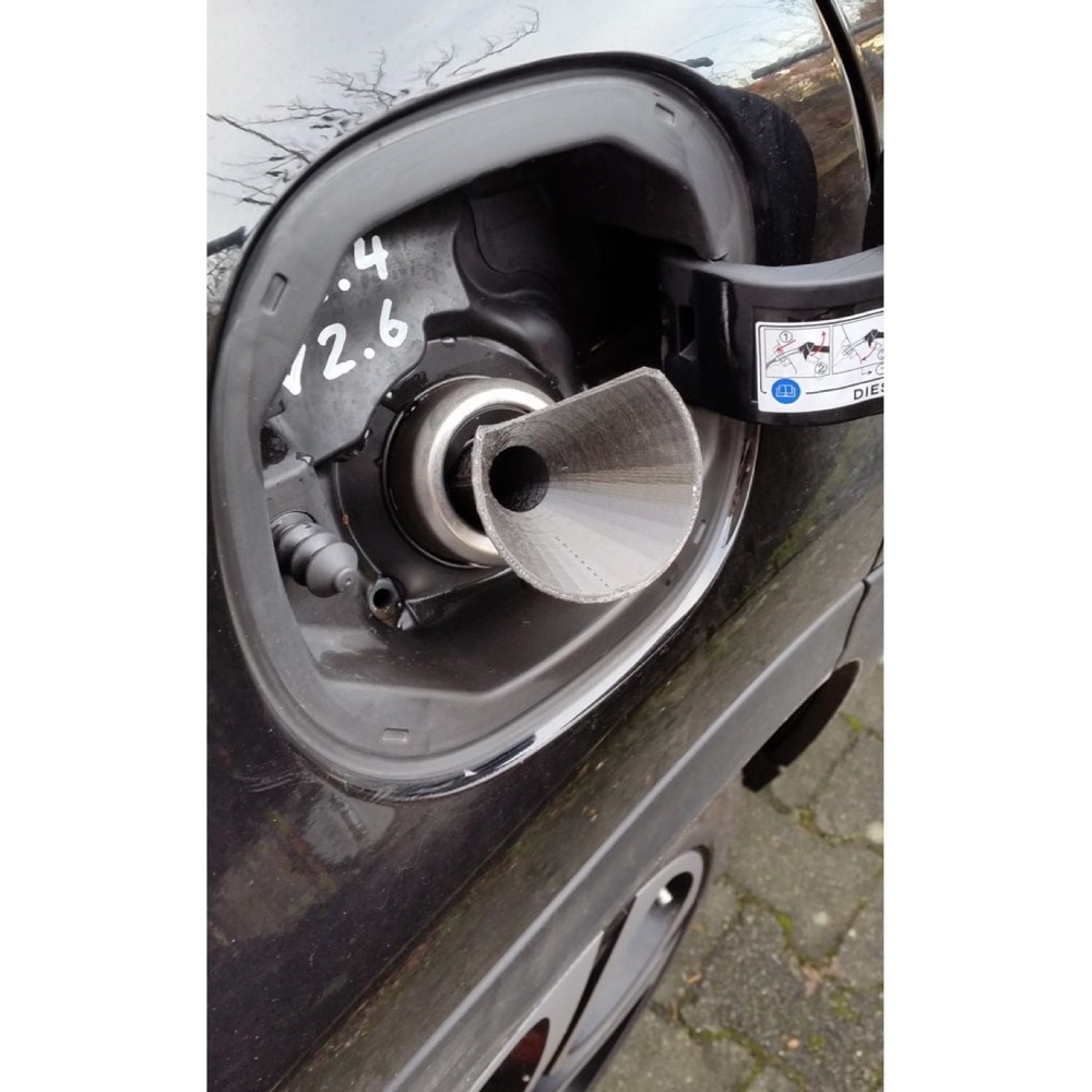 Fiat 500X Depo Dolum Adaptörü görsel 3