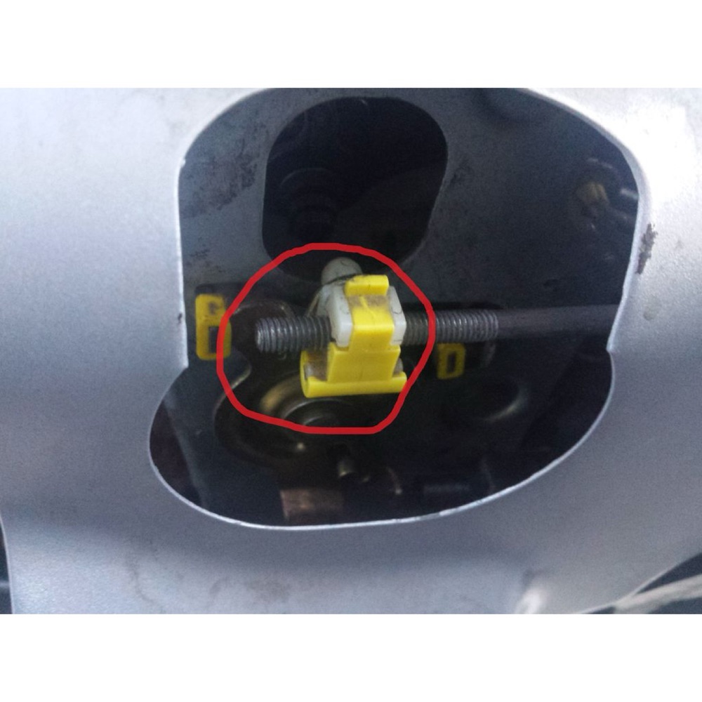 Ford Arka Kapak Kolu Bağlantı Parçası