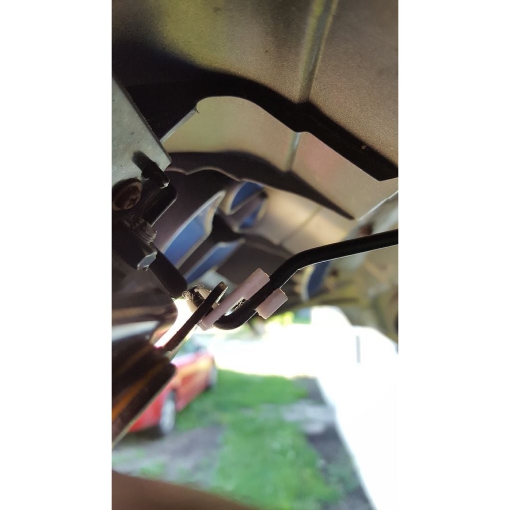 Toyota Kaput Kilit Klipsi görsel 2