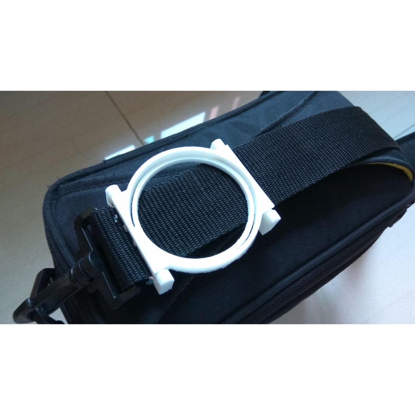 Lens Kapağı Tutucu Klipsi (52-58mm) görsel 2