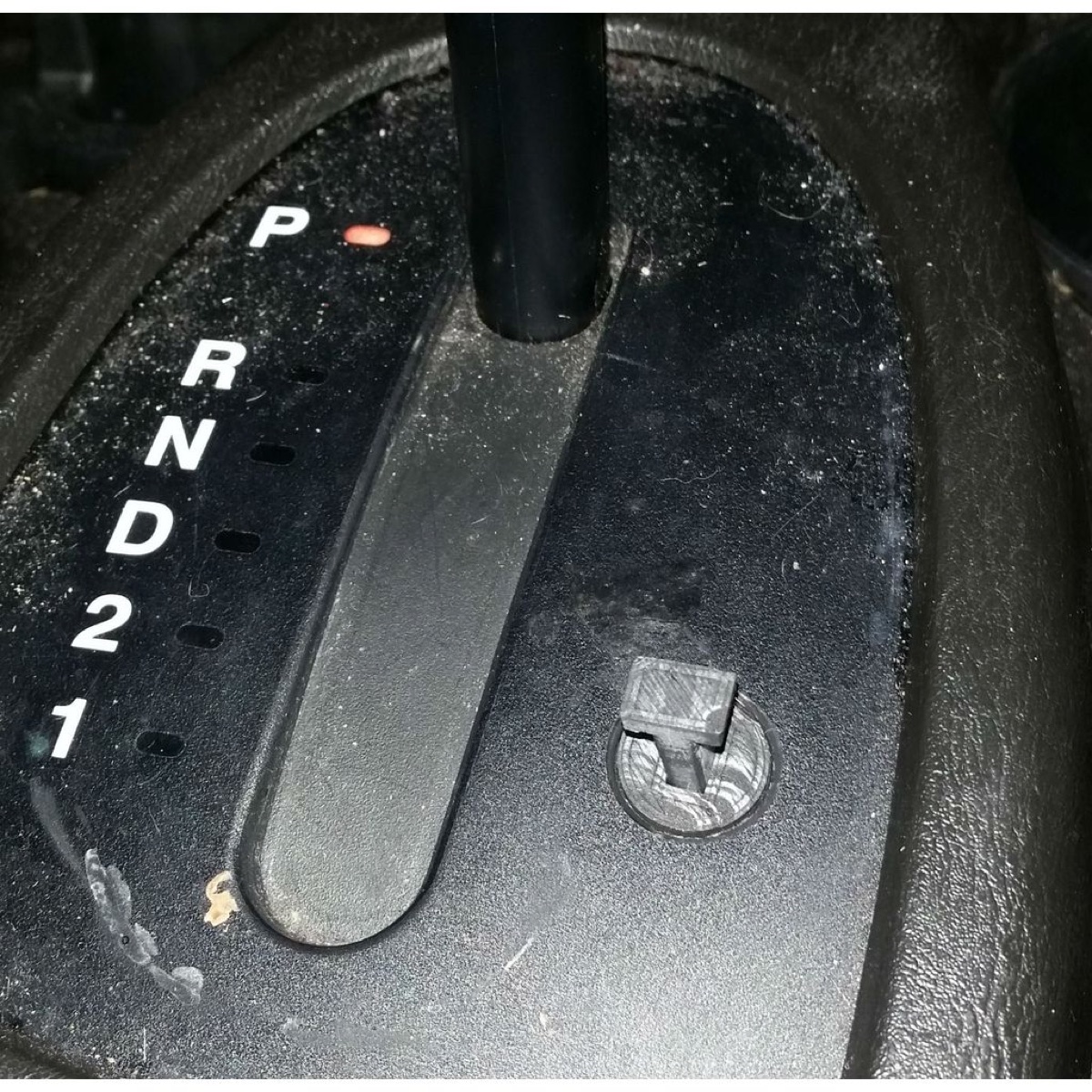 Vites Acil Serbest Bırakma Düğmesi (Ford Focus Uyumlu) görsel 2