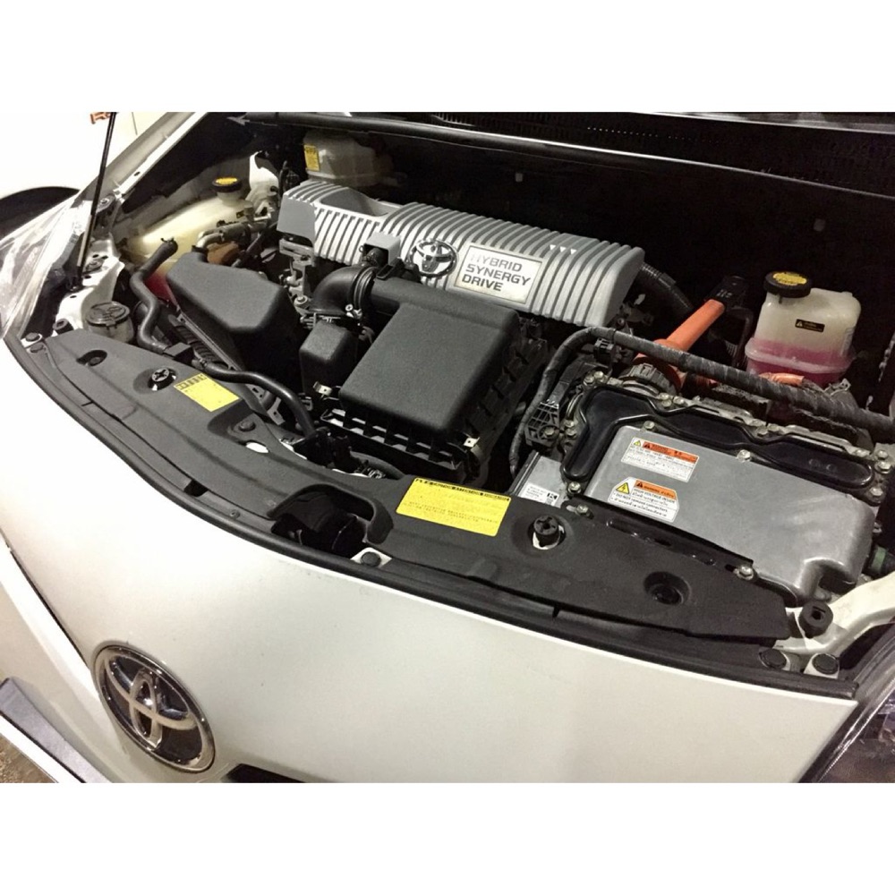 Toyota Prius motor kapak pimi