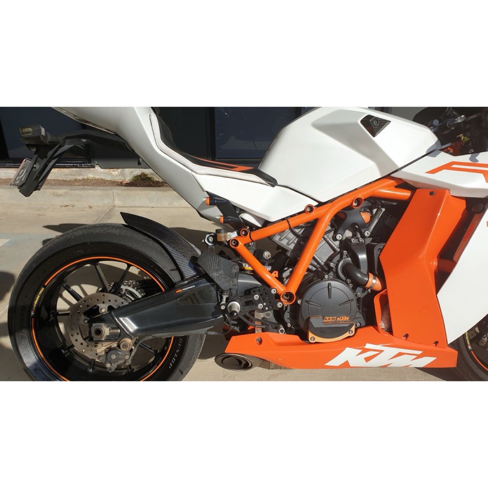 KTM RC8R Arka Set Topuk Koruması görsel 2