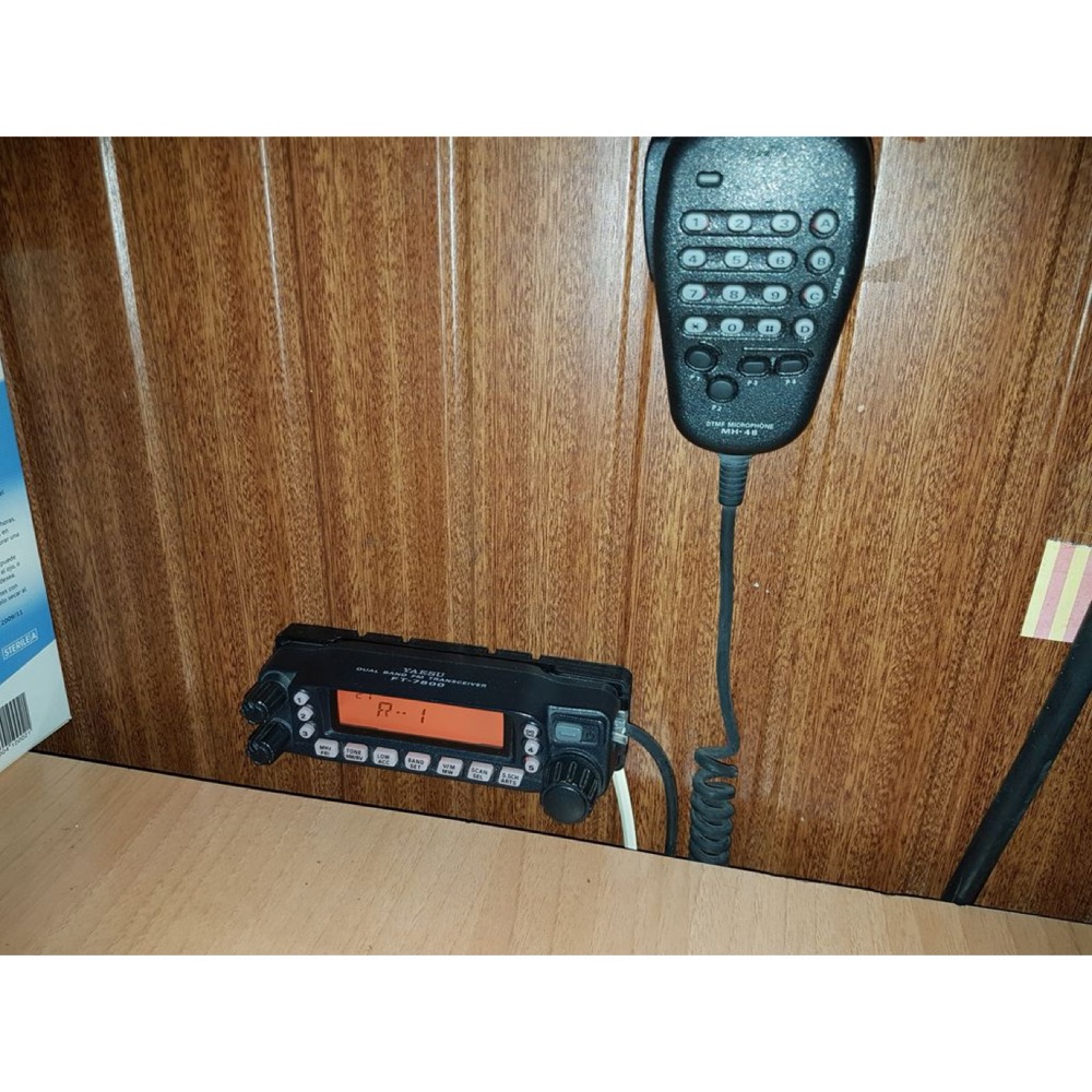 Yaesu FT-7800 Duvar Desteği görsel 2