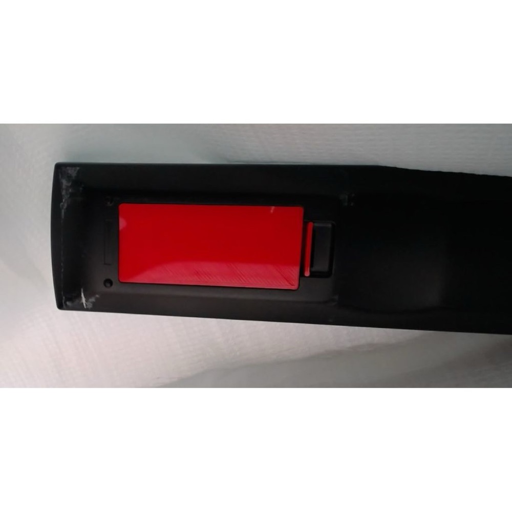 Yamaha RAV334 / WT92700 Kumanda Pil Kapağı görsel 2