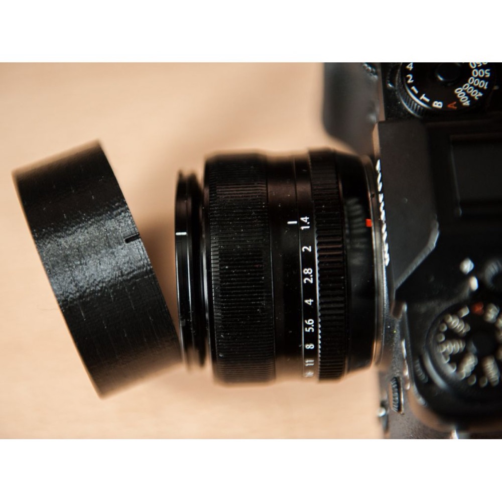 Fujifilm XF 35mm f/1.4 Ters Çevrilebilir Lens Parasoleyi görsel 2