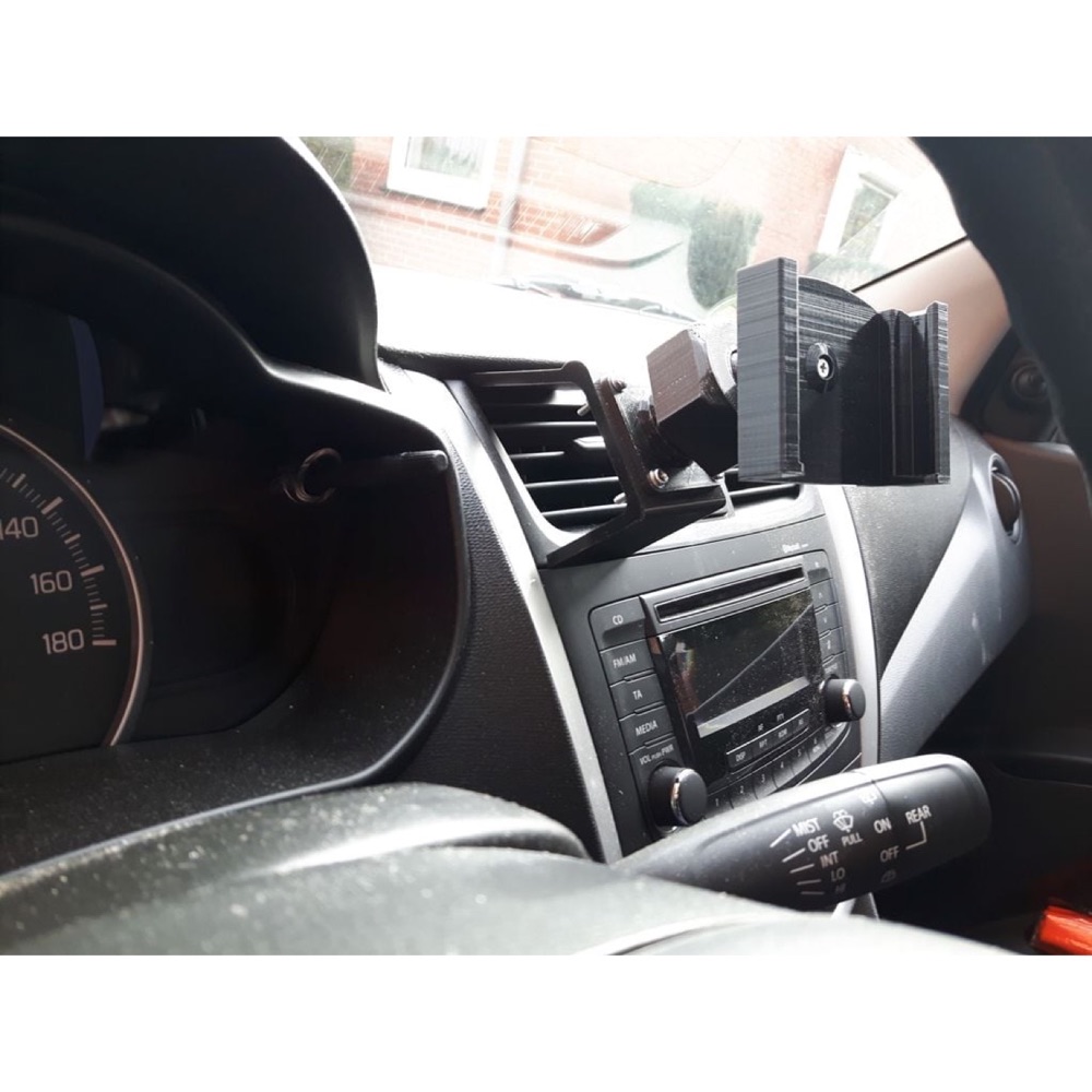 Suzuki Celerio Telefon Tutucu Tabanı görsel 3
