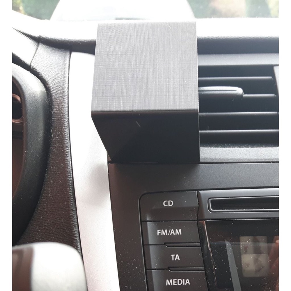 Suzuki Celerio Telefon Tutucu Tabanı görsel 4