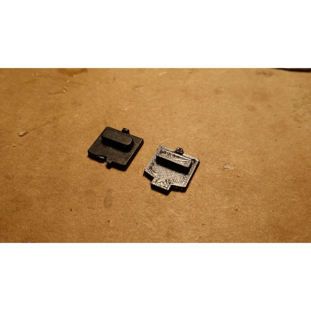 Nikon N5005 için Pil Kapağı Açma Tırnağı (Yedek)