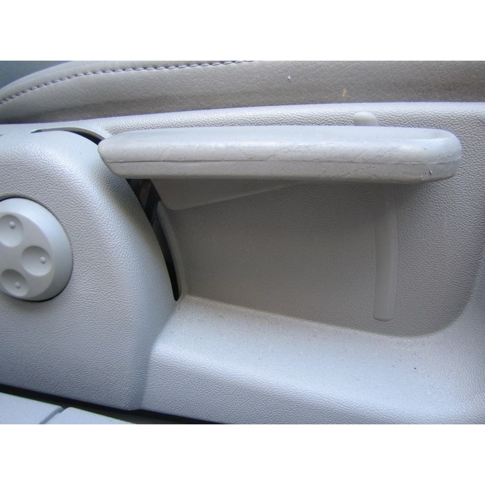 Audi Avant (2002) Koltuk Yükseklik Kolu görsel 3