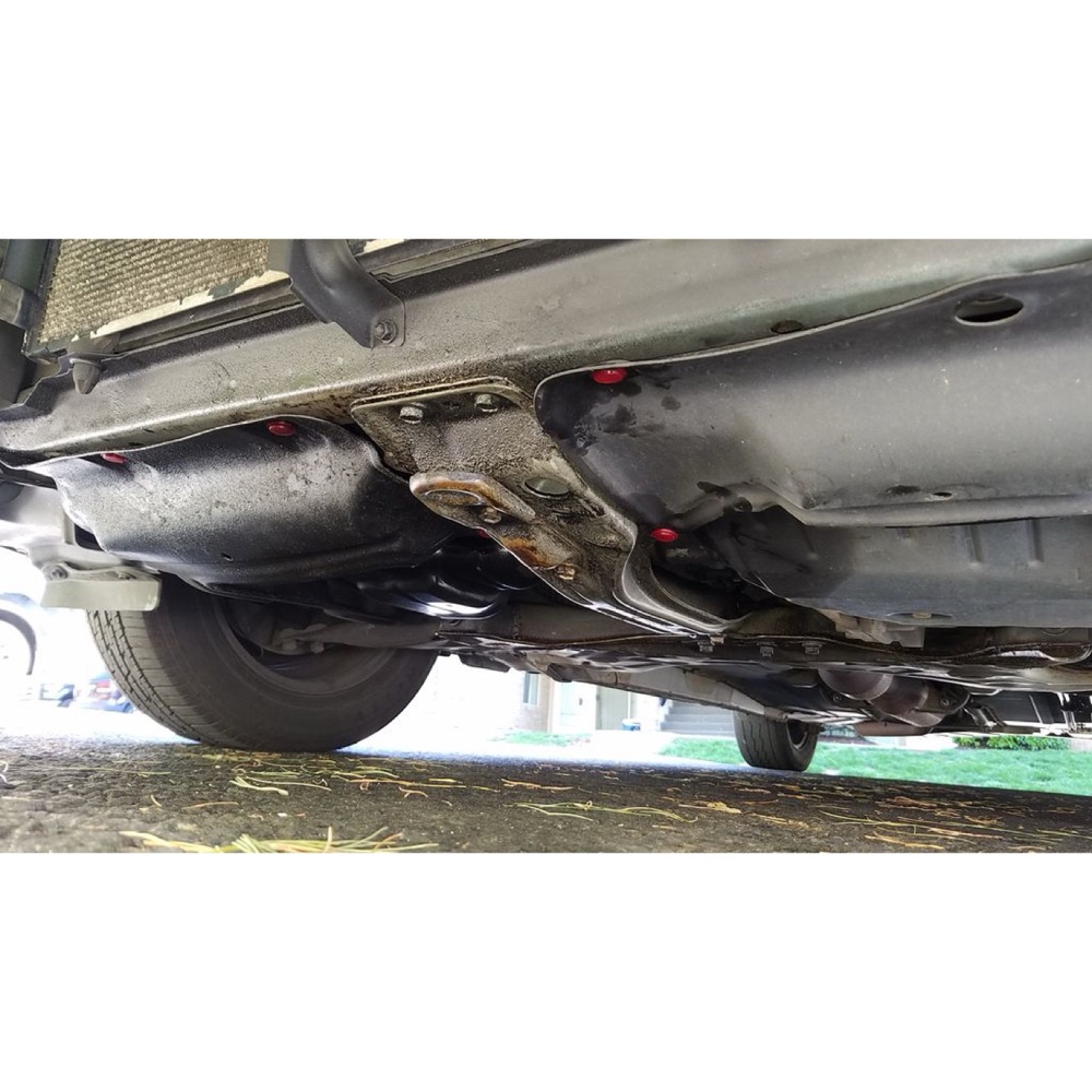 İç Klips için Yenilenen Pim (Toyota)