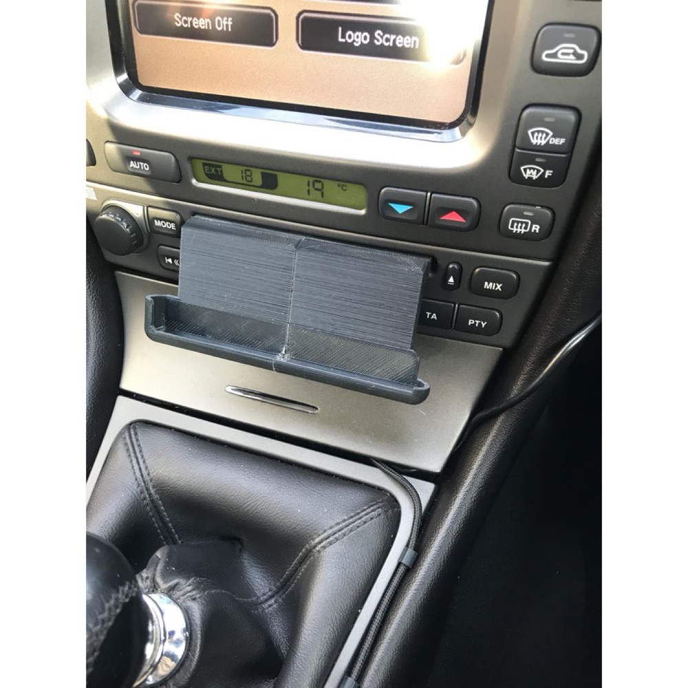 Jaguar X-Type iPhone 6/7 Araç İçi Telefon Tutucu