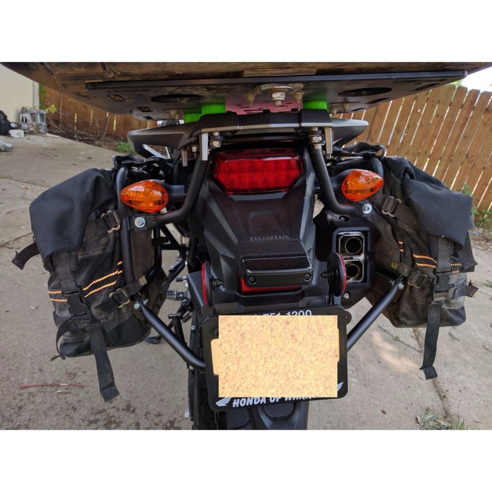 Honda Africa Twin CRF1000 arka bagaj rafı ara parçası görsel 2