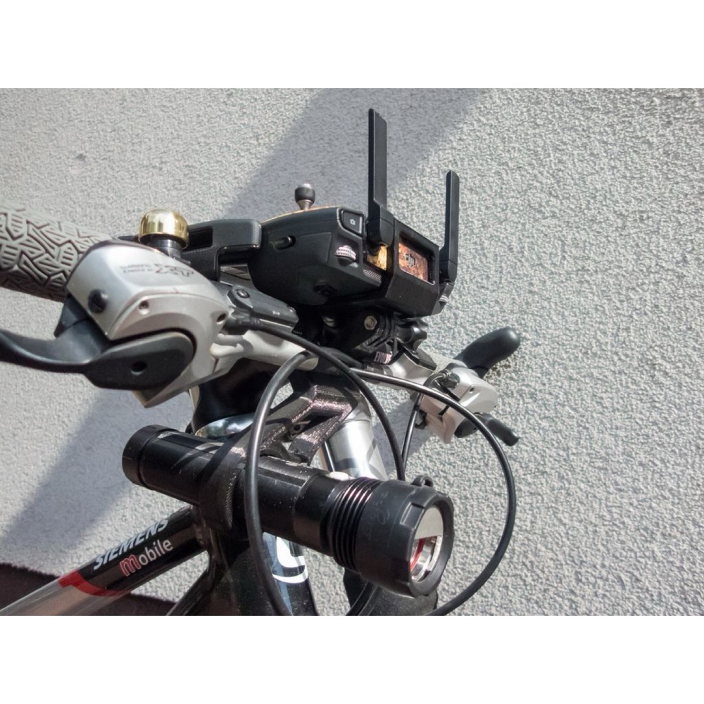 Bisiklet Gidonu için Drone Kumandası Klipsi görsel 2