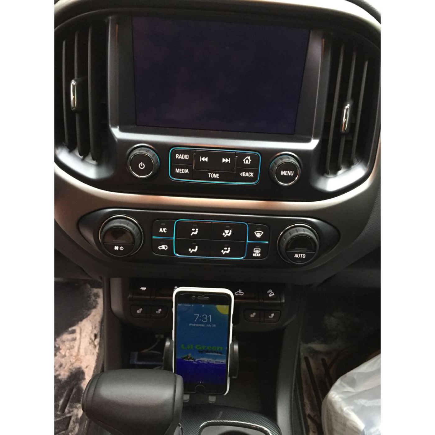 Chevrolet Colorado Ön Cep AMPS Dock görsel 2