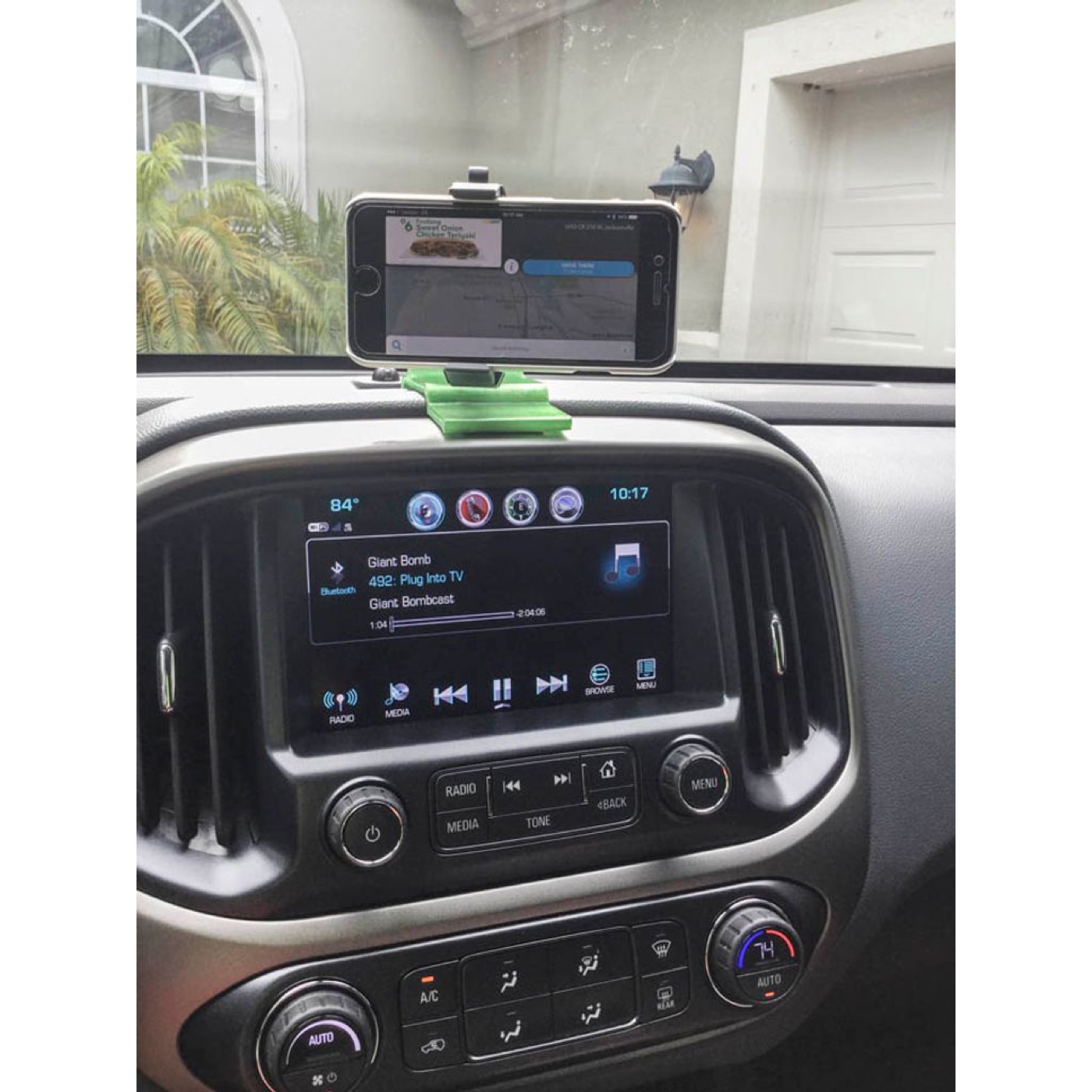 Chevrolet Colorado Telefon Montajı (Stereo Üstü) görsel 5