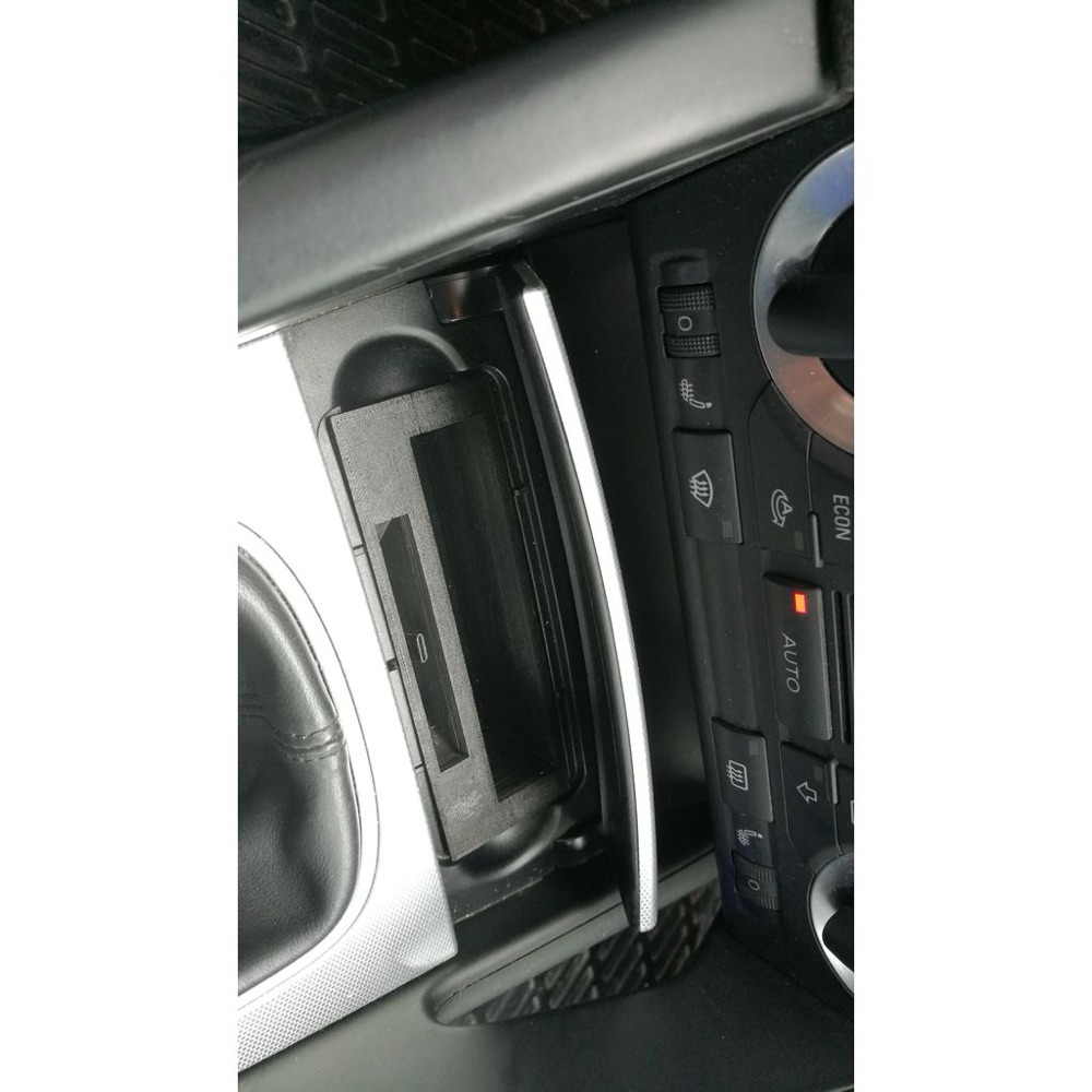 Audi A3 8P Ön Kül Tablası görsel 2