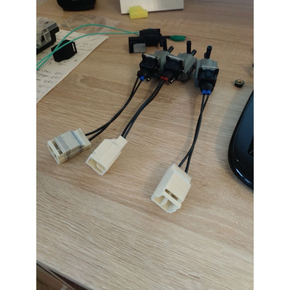 Mazda RX-7 S7/S8 Solenoid Konnektör Tutucusu