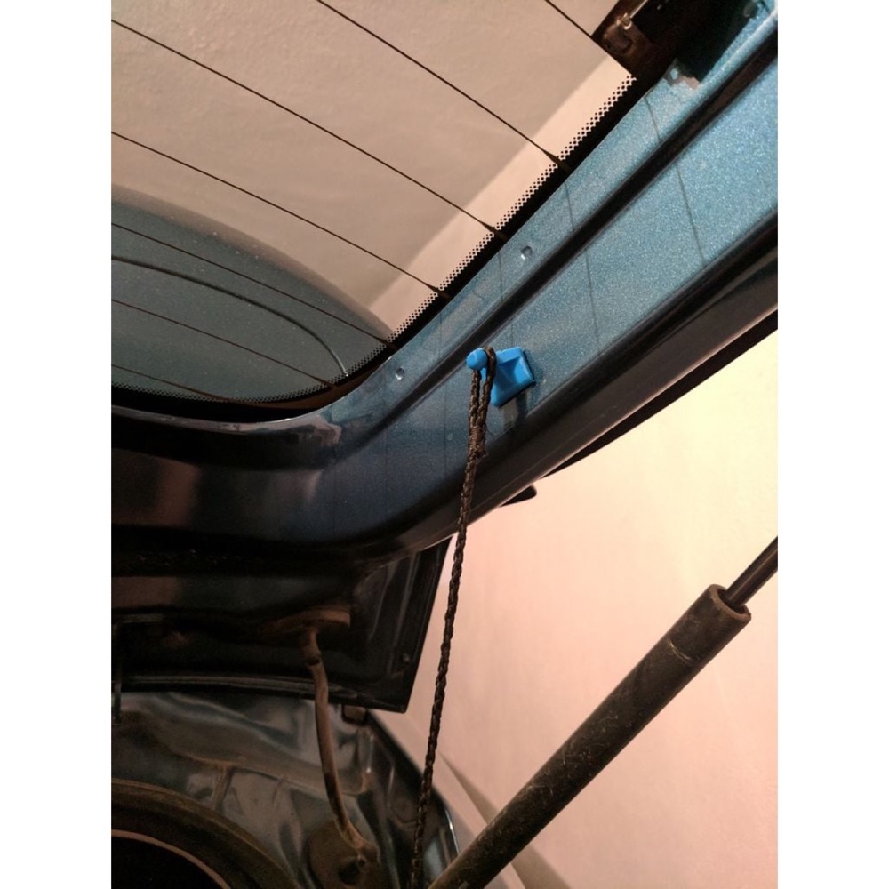 Nissan March bagaj klipsi görsel 2