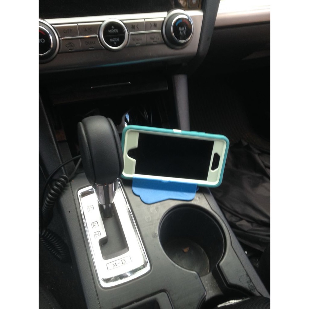 Subaru Outback Konsol Telefon Tutucu (5. Nesil)