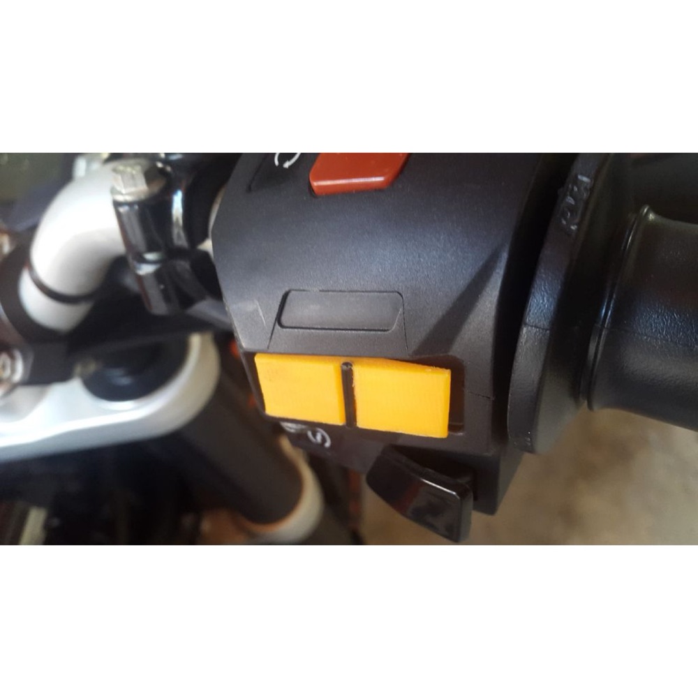 KTM Duke Ekstra Salıncak Düğmesi görsel 3