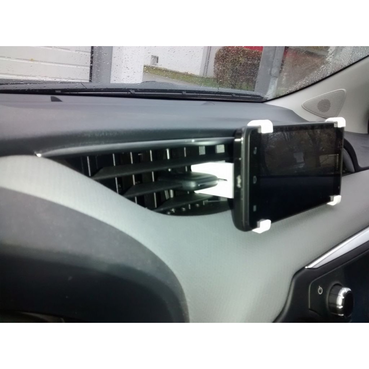 Toyota Yaris (2012+) Telefon Tutucusu görsel 2