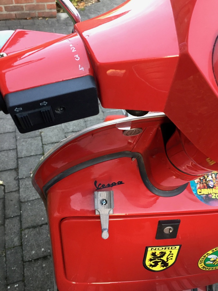 Vespa PX Garmin Navigasyon Tutucu görsel 3