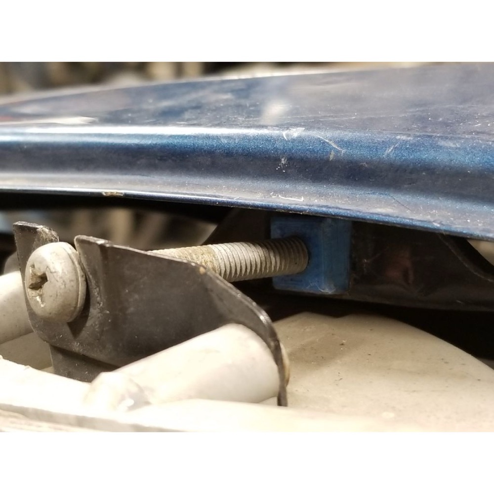 Subaru Far Ayar Somunu (10mm x 11mm x 4mm Vida Deliği) görsel 3