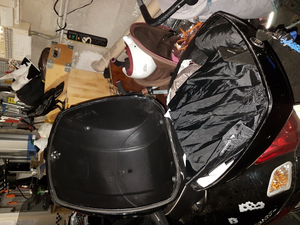Vespa Üst Kutu Kanca Koruması görsel 3