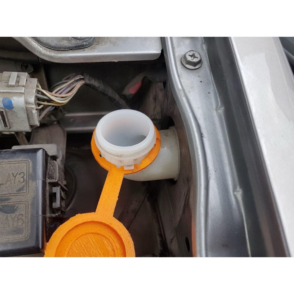 Suzuki Wagon R+ Cam Suyu Deposu Kapağı görsel 3