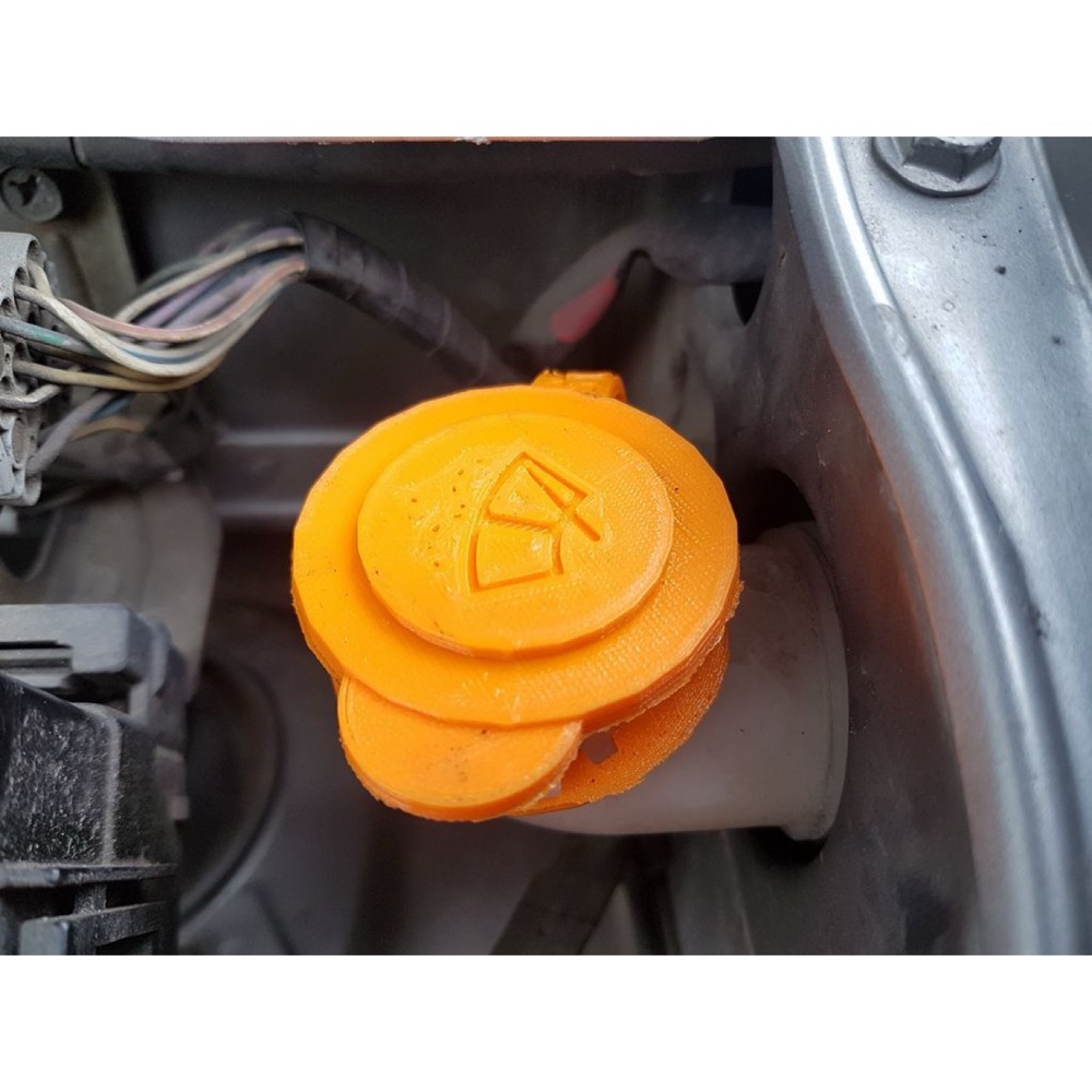 Suzuki Wagon R+ Cam Suyu Deposu Kapağı görsel 4