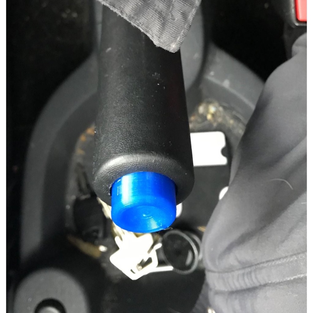 Mitsubishi Colt el freni kapağı