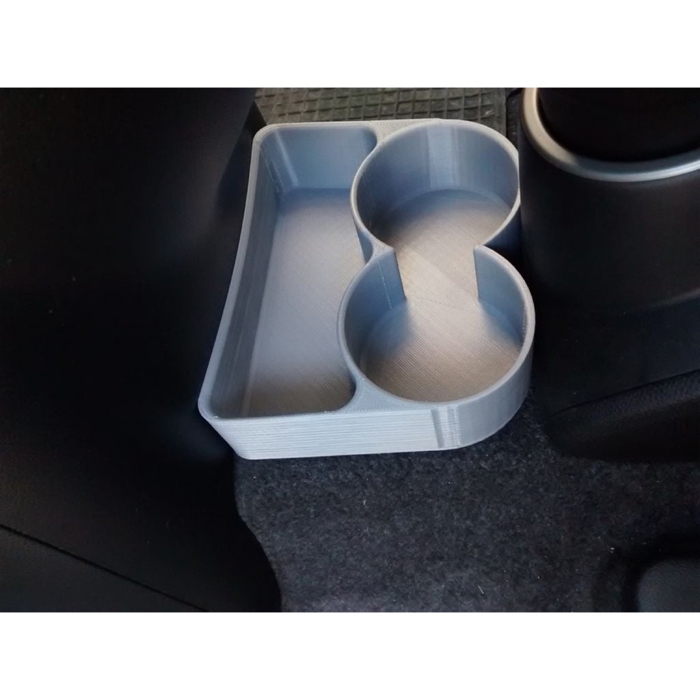 Mazda 2 Bardaklık görsel 4