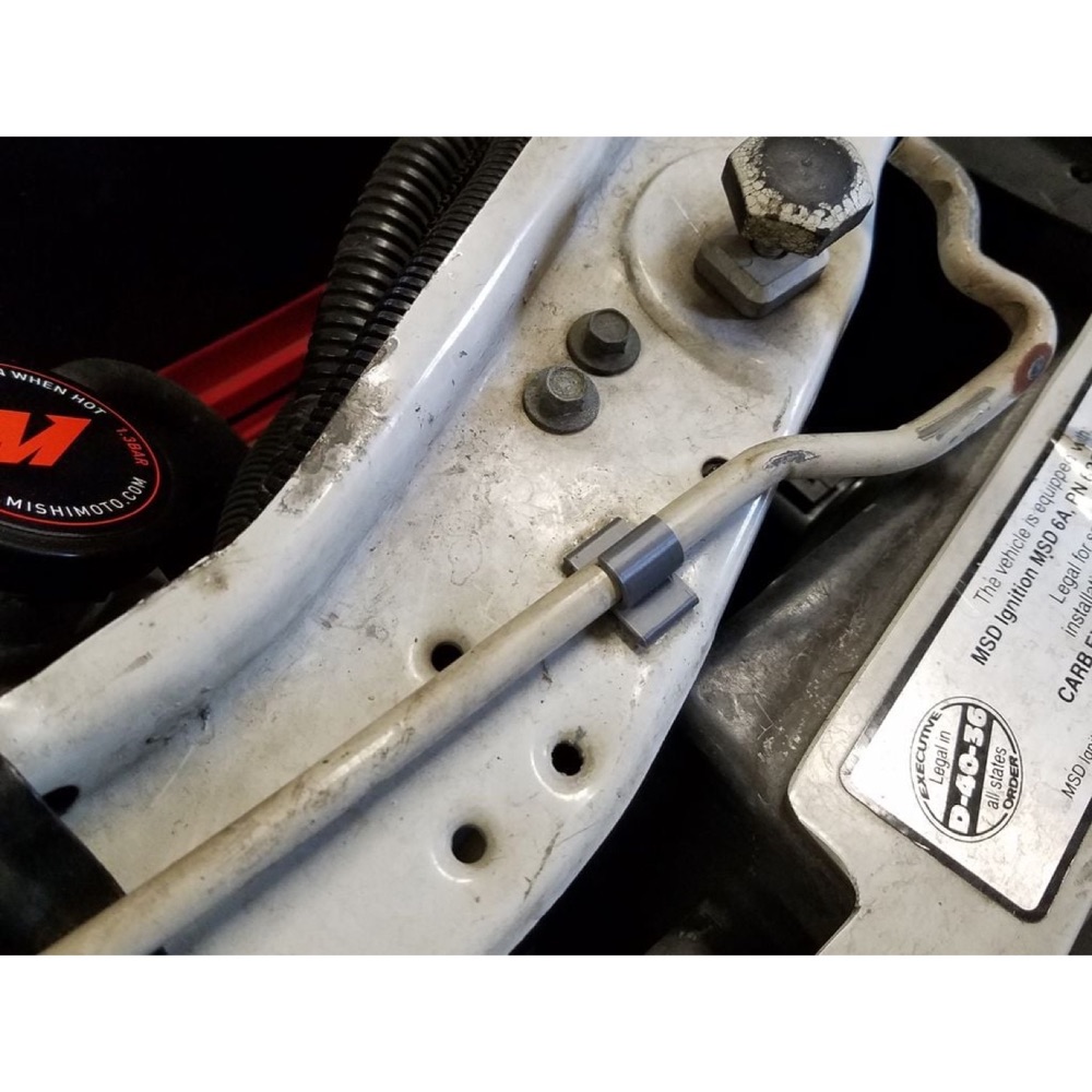 Ford Mustang kaput destek klipsi görsel 3