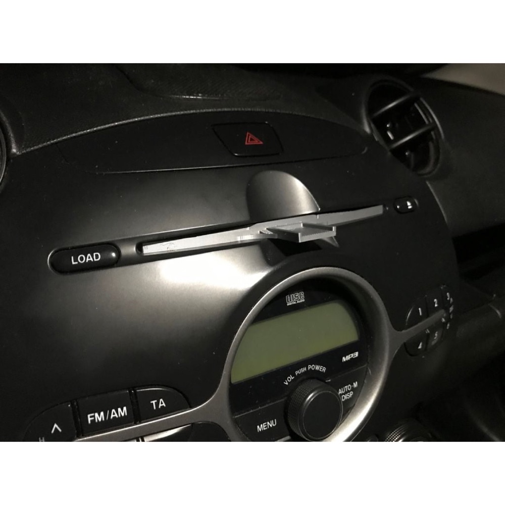 Mazda 2 CD Yuvası Telefon Tutucu Desteği
