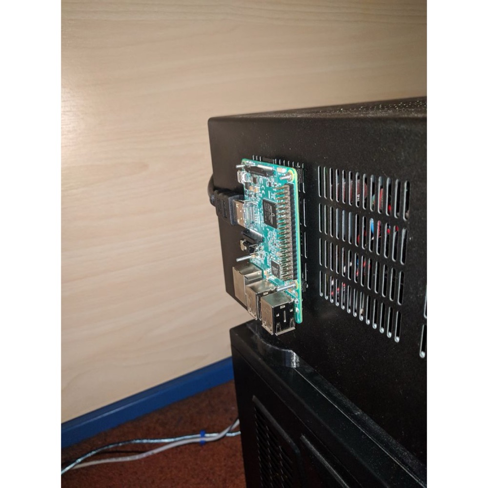 Yamaha HTR-4069 Receiver Raspberry Pi Montaj Klipsi görsel 2