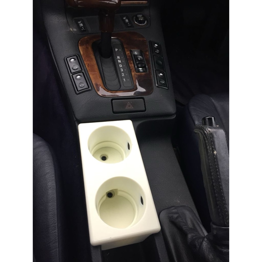 Orta Kül Tablası Yerine Bardaklık (BMW E36 Uyumlu)