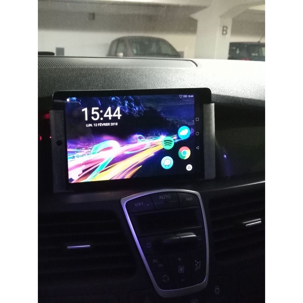 Renault Laguna 3 Tablet Tutucu Aparatı görsel 3