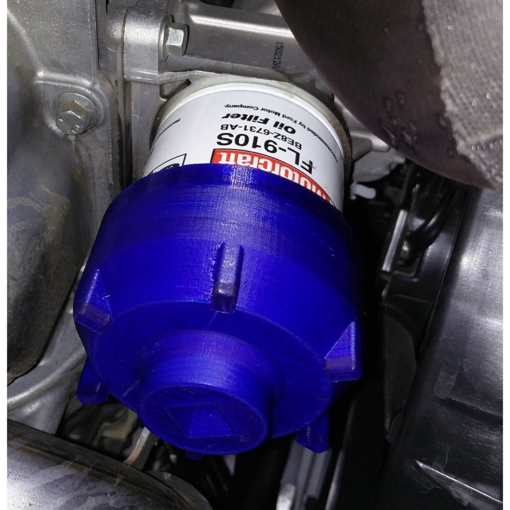Ford Focus yağ filtresi sökme adaptörü görsel 2