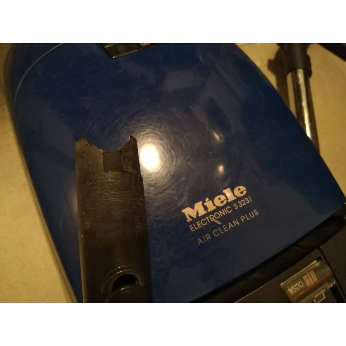 Miele S323i Süpürge Tutamak Onarım Parçası görsel 3